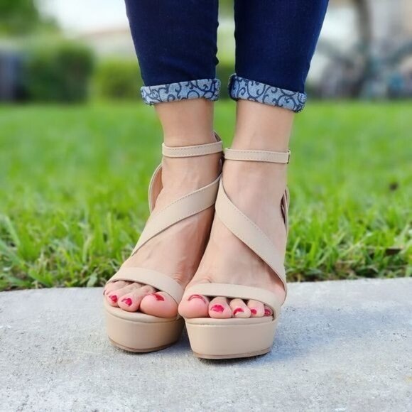 Women's Wedge High Heel Platform Nude Color - Picture 3 of 5